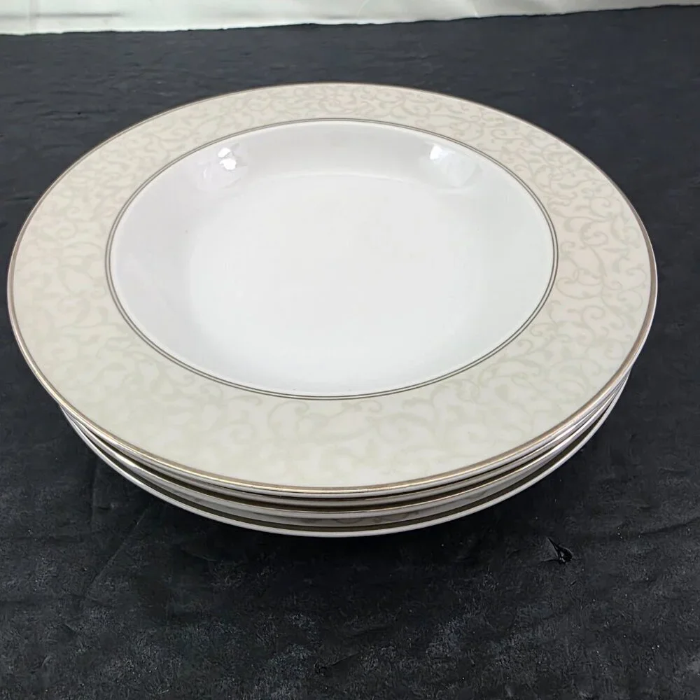 Mikasa Fine China Parchment Platinum Trim Rimmed Soup Salad Bowls – Set of 4
